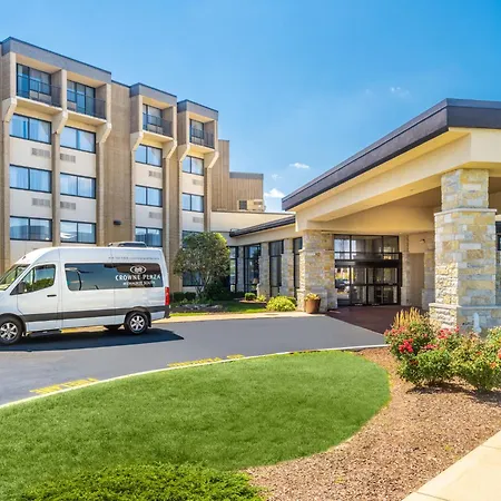 Crowne Plaza Milwaukee Airport By Ihg-2
