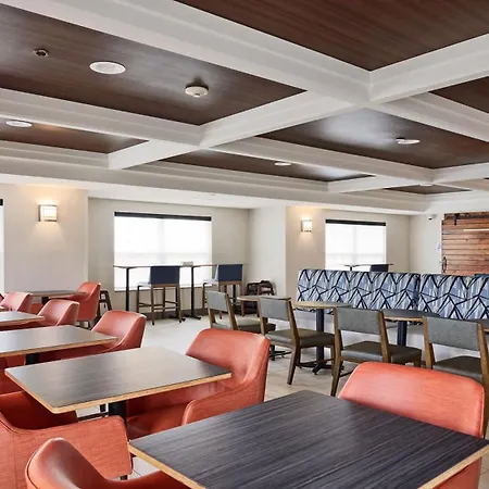 Holiday Inn Express Hotel & Suites Milwaukee Airport By Ihg-2